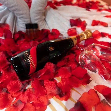 Apartament Les D Ailleurs