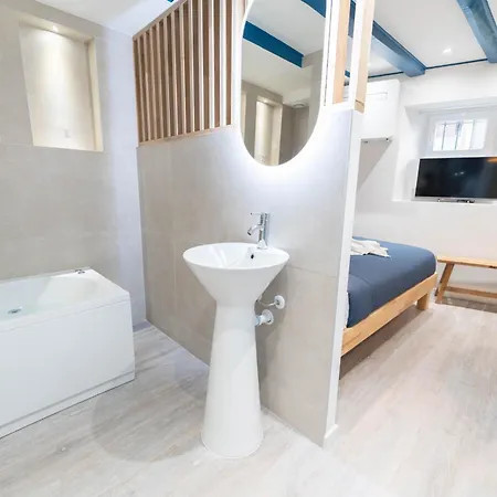 Les D Ailleurs Apartament